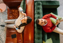 Λόγια ή πράξεις; Πώς να καταλάβεις τι έχει πραγματική αξία σε μια σχέση sxeseis.jpg