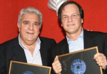 Ο Πασχάλης Τερζής επιστρέφει δισκογραφικά με ένα νέο τραγούδι δια χειρός του Χρήστου Νικολόπουλου terzis nikolopoylos 1ndp 1200x630.jpg