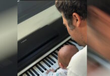 Η Ιωάννα Τριανταφυλλίδου φωτογράφισε τον Κίμωνα Κουρή να παίζει πιάνο με τον γιο τους triantafyllidou 1200x630.jpg