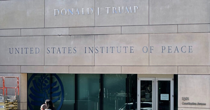 trump institouto eirinis associated 1200x630.jpg