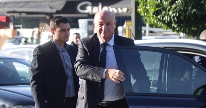 tsiaras 4 1200x630.jpg