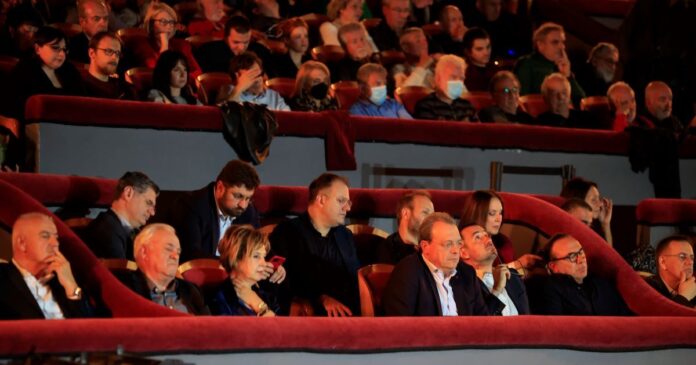 tsiprasvivlio exostis3 1200x630.jpg