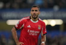 Βαγγέλης Παυλίδης: Ο Ζοσέ Μουρίνιο εξήγησε γιατί δεν ξεκίνησε βασικό τον Έλληνα επιθετικό στο Μπενφίκα – Νάπολι vaggelis pavkidis ap 1200x630.jpg