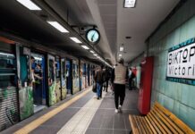 Χωρίς στάση στη Βικτώρια οι συρμοί του Ηλεκτρικού για Κηφισιά από τις 10 το βράδυ της Τρίτης viktoria 1200x630.jpg