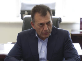 vroutsis 1200x630.jpg