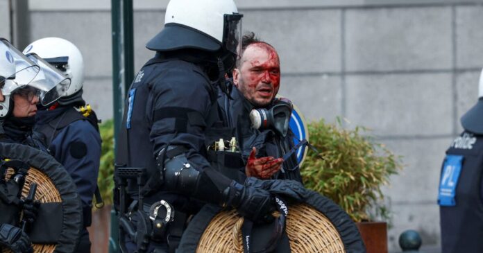 wounded man 1200x630.jpg wounded man 1200x630.jpg