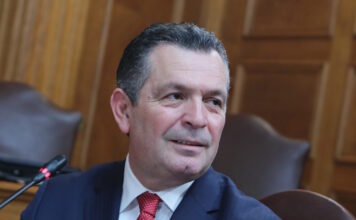 xristos mpoukoros 12122025 1200x630.jpg