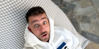 069f5be2eb2ca7164571eade000f4ea0 L.jpg