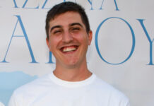 08ef576454a7299e1190203bd4841183 L.jpg