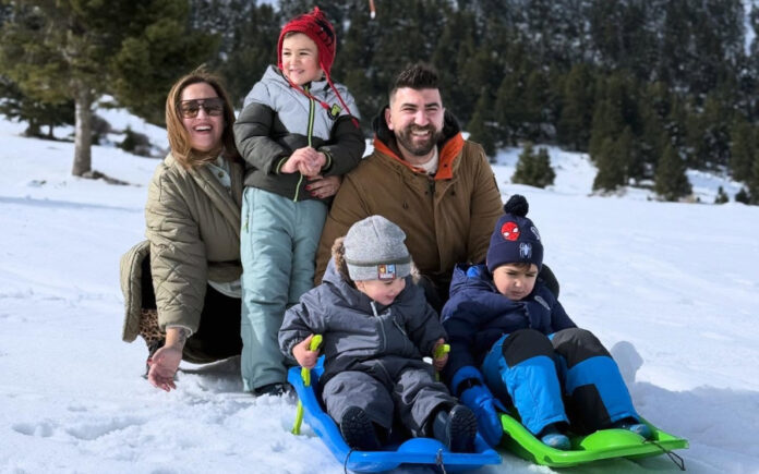 09a04235eac345df1def47abf9c526cd L.jpg 09a04235eac345df1def47abf9c526cd L.jpg