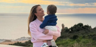 11a000e92f30b3862b2b92492685c1f8 L.jpg