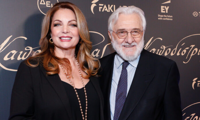 13c2f6dab383841482b6c05739a9e2f1 L.jpg