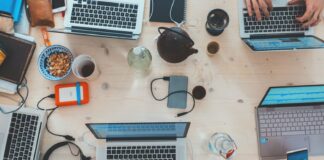 1769001828 ergazomenoi 1.jpg