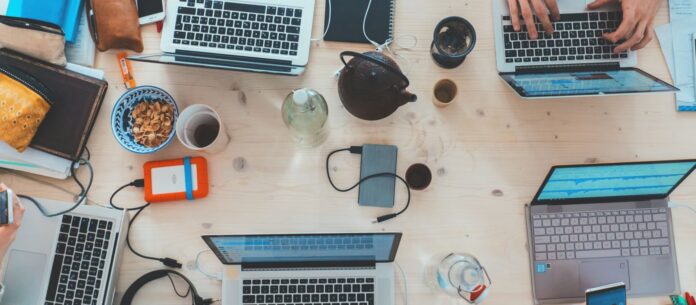 1769001828 ergazomenoi 1.jpg