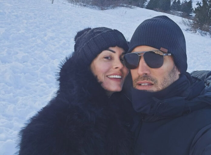 1a2860296afc01f1900b6a207fa45a86 L.jpg