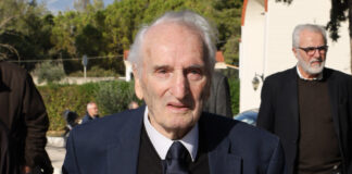 1e4912f215d26626b5f442e9bbc2bb7c L.jpg