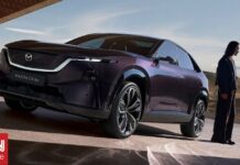 1fea21b7 mazda cx 6e 1 og.jpg