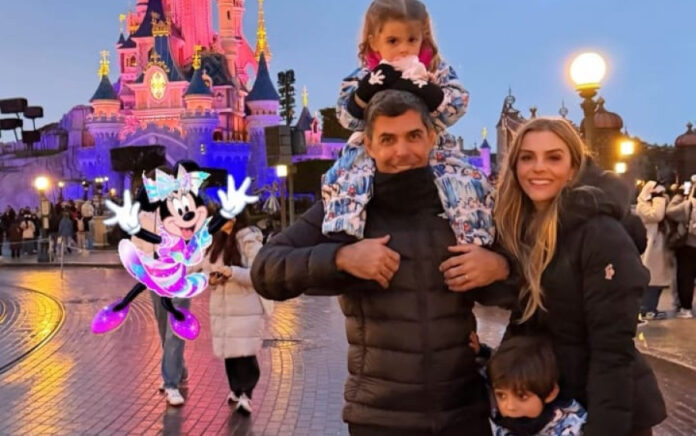 2113db772814fad510b61d0d3fa484f3 L.jpg