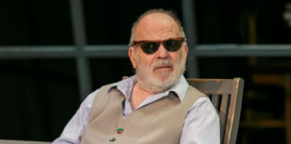 2adb2af1adbe3553a9f20b446230d576 L.jpg