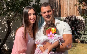 2c16b1a53638de499901ee691a4ac4aa L.jpg