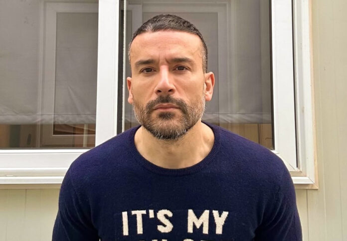 368df4f2ecb26580d35f45f7708f8a61 L.jpg