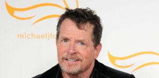 39988abede2a80ce7dc0e7dd8dcf2388 L.jpg