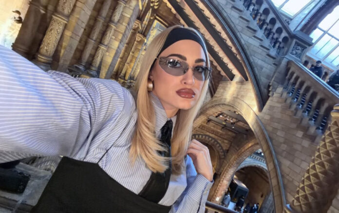 3a79f6eb86e34eb1bc30cbfe549f1851 L.jpg 3a79f6eb86e34eb1bc30cbfe549f1851 L.jpg