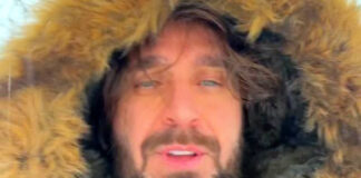 3c0a20ff4eea5c5648880757229f66ff L.jpg