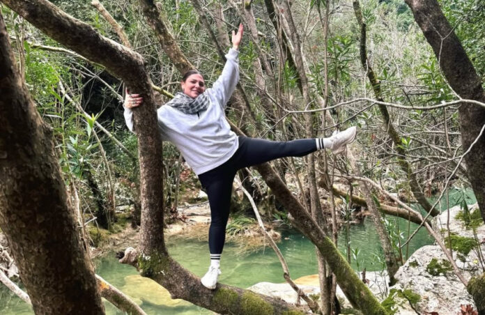 418d8b9dbc39bc1a335b2e6c5c0686ed L.jpg