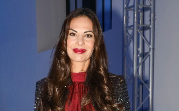 43b39852c6f9605731a043d403f23cdf L.jpg