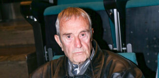 49897a7d50d75d64cc3e3100aa6409e6 L.jpg