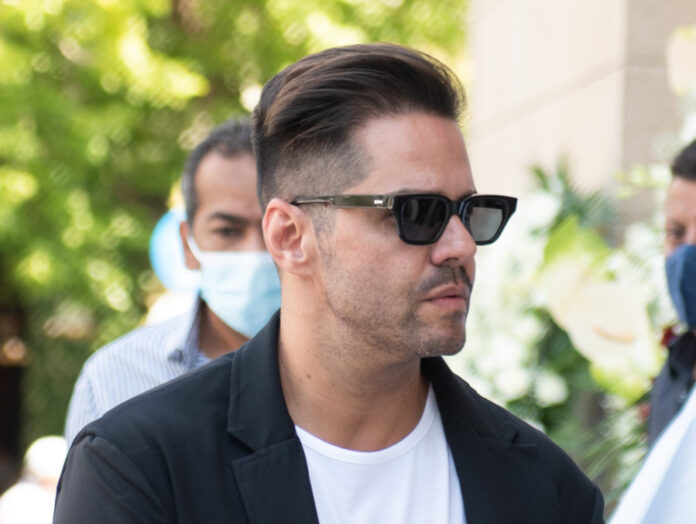 4a9c06a82b5ed0a2ee8400f7c78f5a44 L.jpg