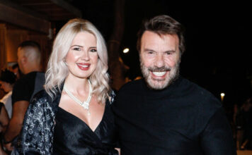 58f1def86e20bd39e1ccc29228b84bc4 L.jpg