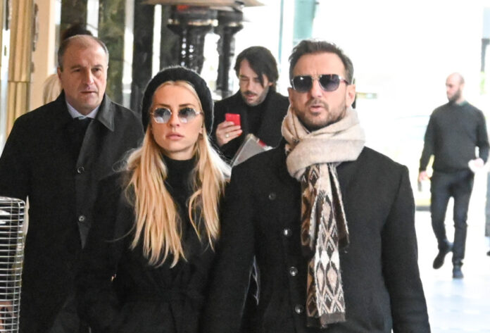 5a6ce2d003feae15c4374ba79fca9a33 L.jpg