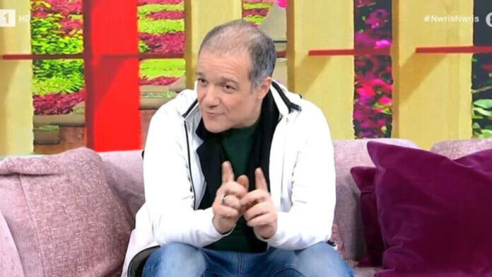 5d2d20a77ab9ddf66c468ee99034d2f5 L.jpg