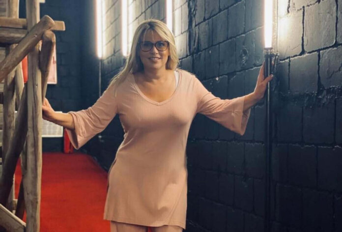 606e85a059830059abe534d9286c1ac9 L.jpg