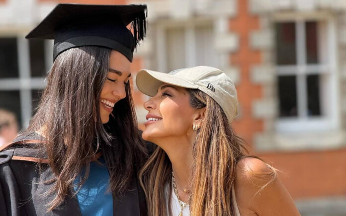 76b9b816d118c43548d7912daa51c419 L.jpg 76b9b816d118c43548d7912daa51c419 L.jpg