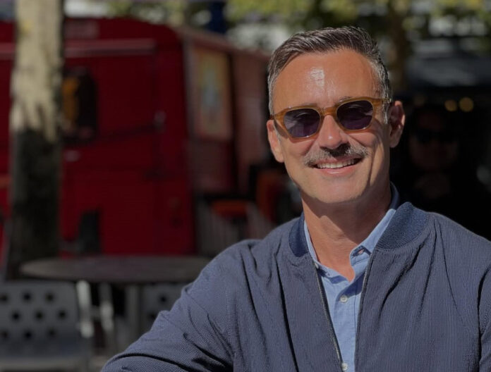 83643f17af151793948eb643a05022b4 L.jpg