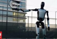 Ανθρωποειδές ρομπότ παίζει τένις και εντυπωσιάζει με τα αντανακλαστικά του 83be2f53 tennis robot og.jpg