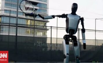 83be2f53 tennis robot og.jpg