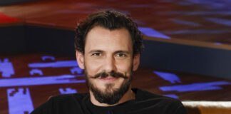 84647be60cc47d8f85a2967d5781515c L.jpg