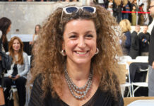 87d598c9dd5b9fca9a7be0f7c1004cea L.jpg