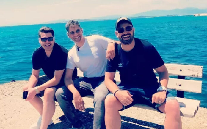 8c9884eeb59d4cda4a4ec9ad6700dc91 L.jpg