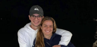 94becc9d368e0d4e4c941d4e70d1430c L.jpg