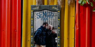 978317f09bcf2a0e6f496a0a428bb7cf L.jpg