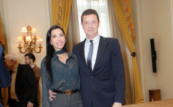 97985a8c335882ac64c84deac546766b L.jpg