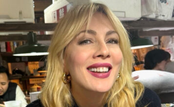 97d5df3d673b444eaaebc25850119ed3 L.jpg