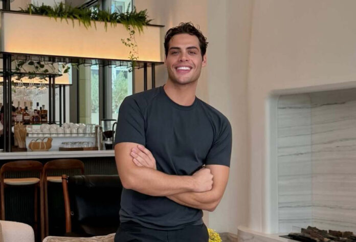 997d7304a0c7c4c30559c1c9d887e69e L.jpg