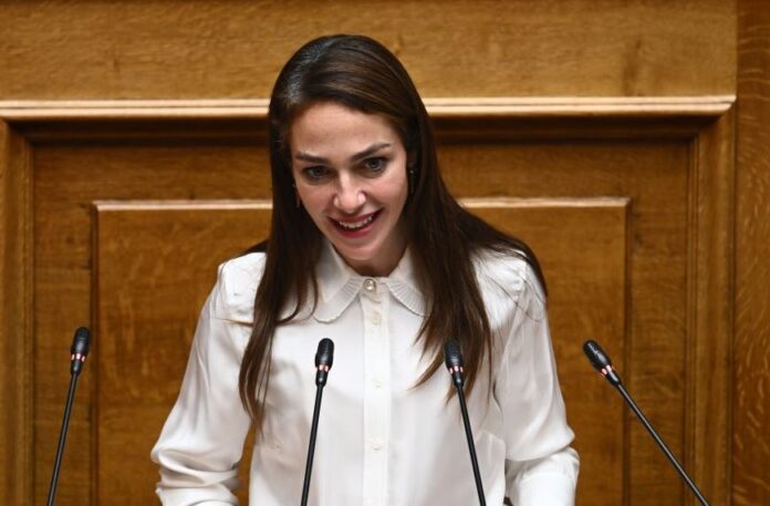 Domna Mixailidoy 1.jpg