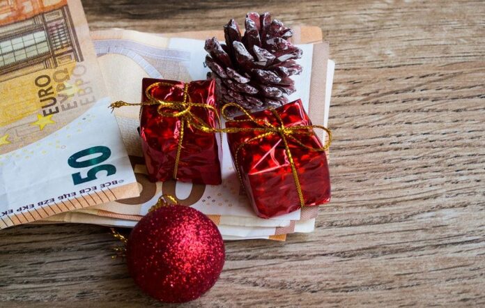 Dwro Xristoygennwn 1.jpg